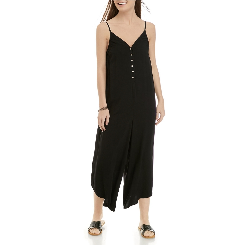 NWT eyeshadow Spaghetti Strap Button Sack Jumpsuit